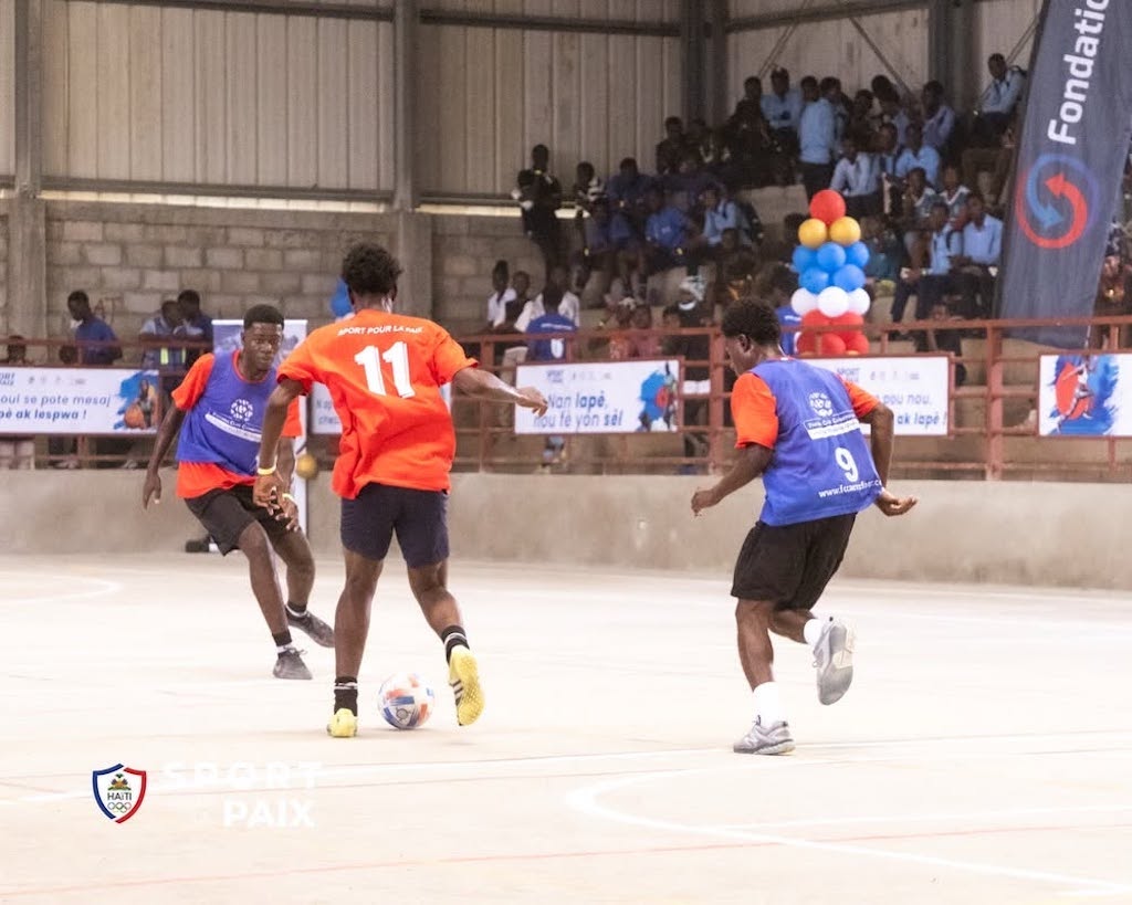 Haïti : au Gymnasium Haïti Chérie, le sport célèbre la paix